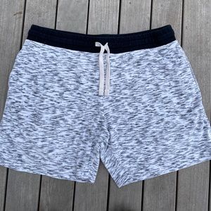 The Nightcaps 5.5" (Velour)